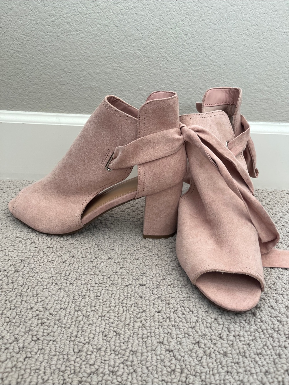 Shoe Dazzle Blush Pink Suede Open-Toe Block Heel Ankle Boots - Picture 9 of 9